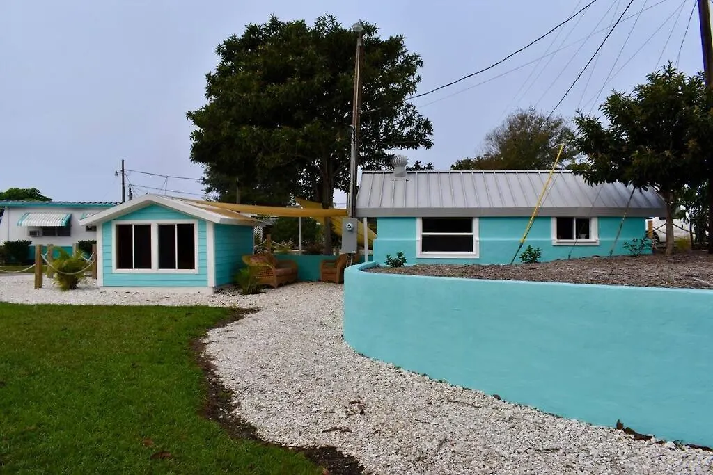 Sunrise Tiny Home - New&Cozy Sarasota 0*,