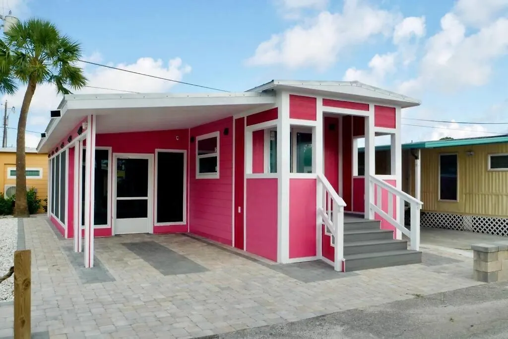 Semesterbostad Sunrise Tiny Home - New&Cozy Sarasota USA